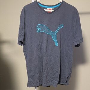 Puma Men's Slate Gray V-Neck Tee with Teal Puma Logo
